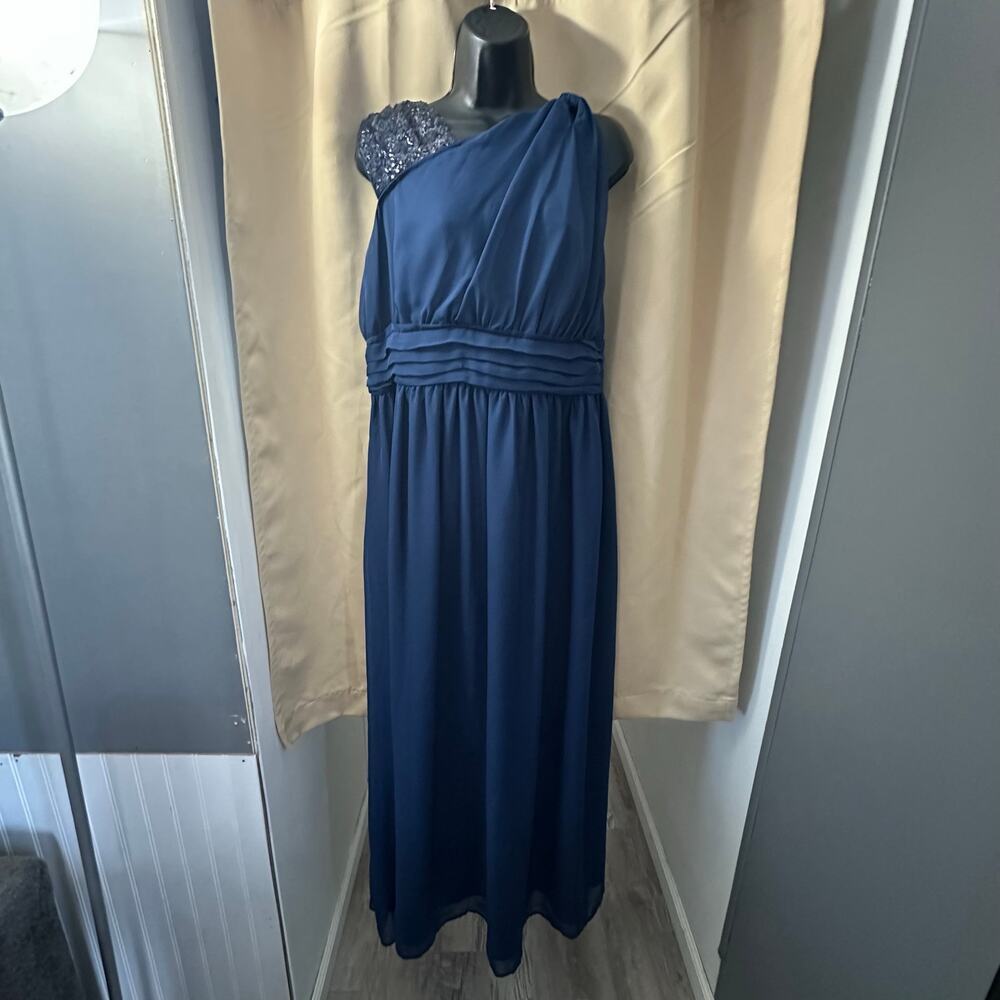 Tevolio formal dress size 16w